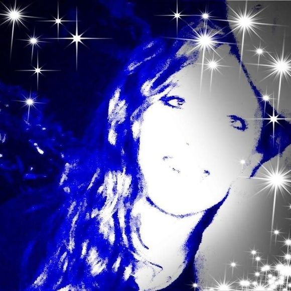 Meet your Posher, Missy - Picture 1 of 1